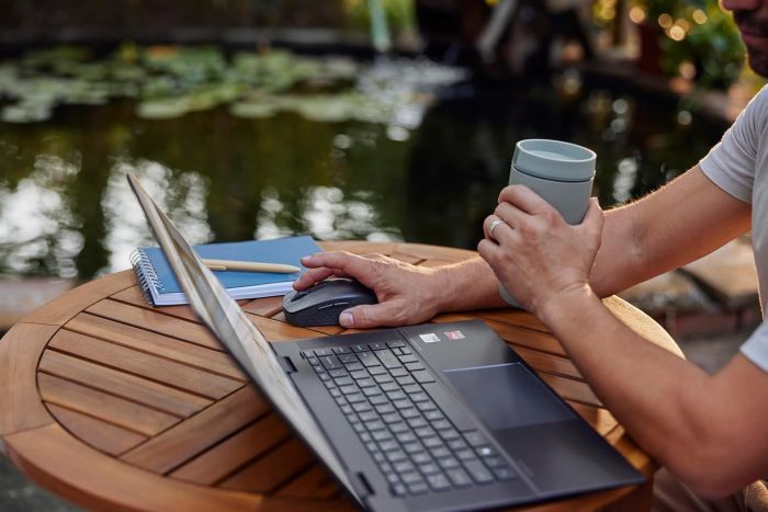 HP Mouse 690 Rechargeable, BT, black