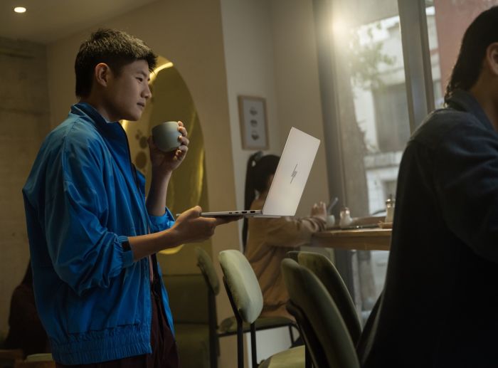 HP Notebook OmniBook 7 14-fs0002ua 14" WUXGA IPS AG, Intel 5-210H, 16GB, F512GB, UMA, Win11P, silver