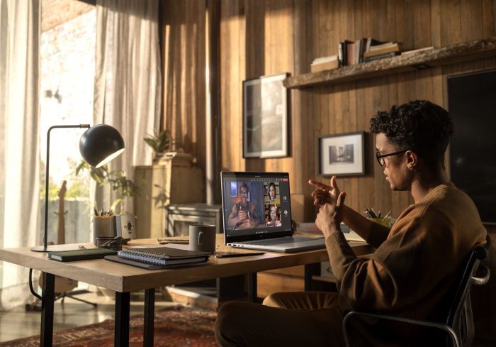 Ноутбук HP OmniBook 7 17-dc0003ua 17.3" FHD IPS Touch, Intel U5-226V, 16GB, F512GB, UMA, Win11, сріблястий