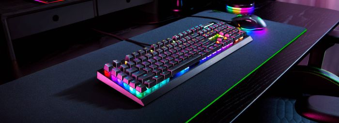 Клавиатура механическая Razer BlackWidow V4 X 110key, Green Switch, USB-A, EN/RU, RGB, чёрный