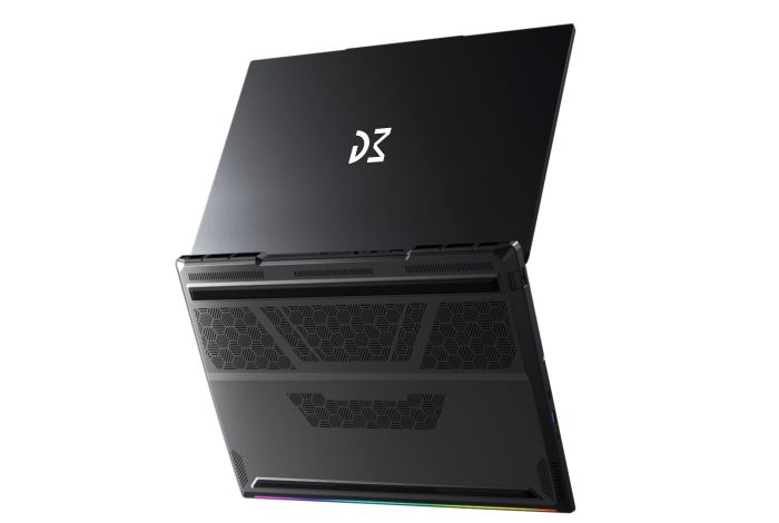 Ноутбук Dream Machines RX5070Ti-16 16WQXGA, Intel U9-275HX, 32GB, F2TB, NVD5070Ti-12, DOS, чорний